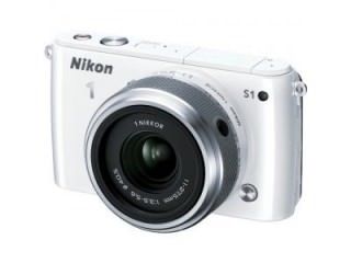 Nikon 1 S1 (11-27.5mm f/3.5-f/5.6 Kit Lens) Mirrorless Camera Price