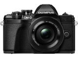 Compare Olympus OM-D E-M10 Mark III (ED 14-42mm f/3.5-f/5.6 EZ and 45mm f/1.8 Kit Lens) Mirrorless Camera