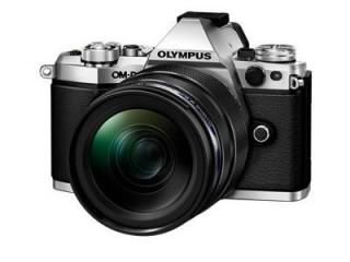 Olympus OM-D E-M5 Mark II (14-150mm f/4-f/5.6 Kit Lens) Mirrorless Camera Price