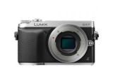 Compare Panasonic Lumix DMC-GX7 (Body) Mirrorless Camera