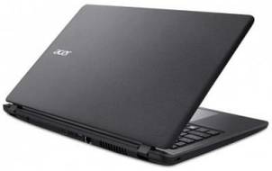 Acer Aspire ES1-572 (UN.GKQSI.010) Laptop (Core i3 6th Gen/4 GB/1 TB/Windows 10)