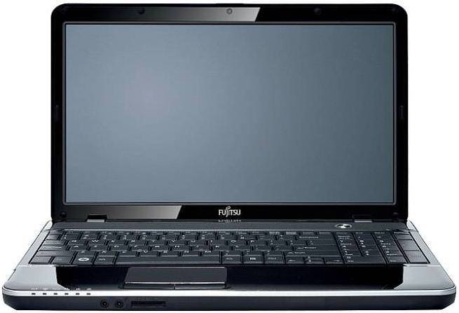 Fujitsu Lifebook AH531 Laptop (Core i3 2nd Gen/4 GB/500 GB/DOS)