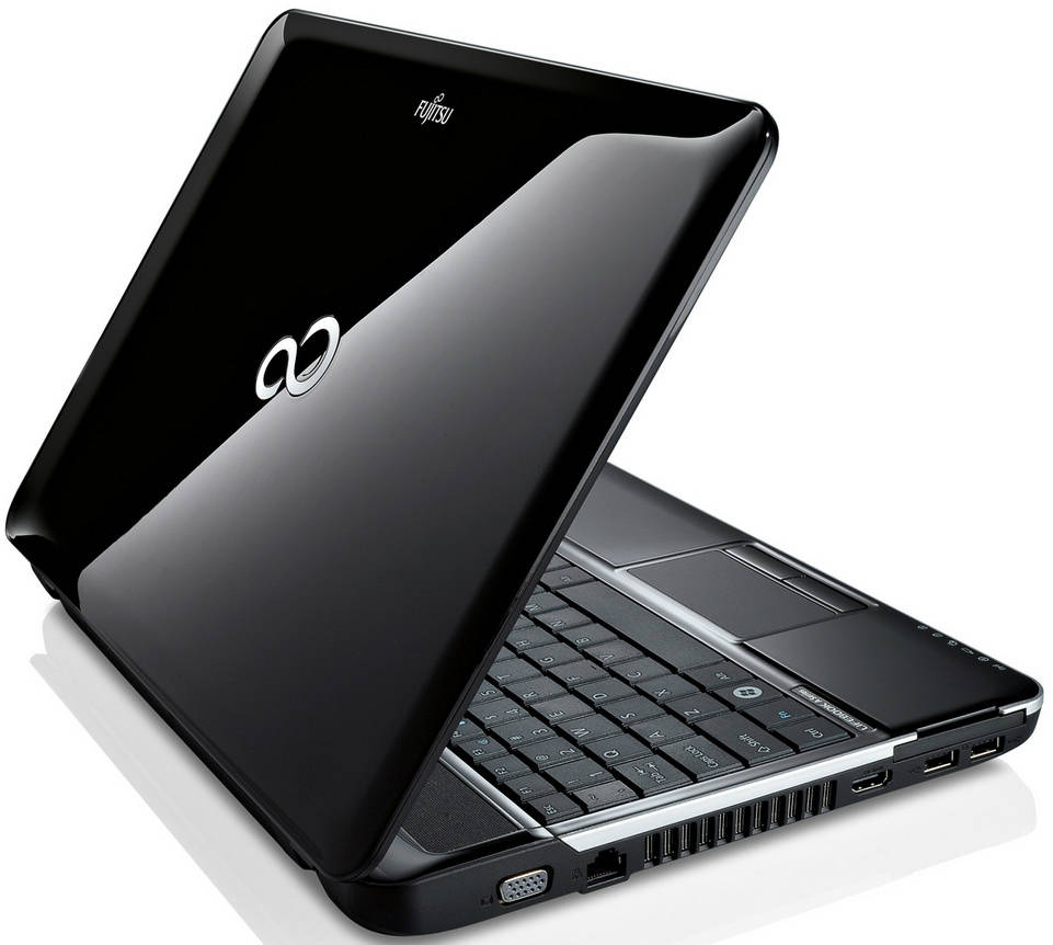 Fujitsu Lifebook AH531 Laptop (Core i3 2nd Gen/4 GB/750 GB/DOS)