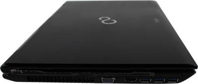 Fujitsu Lifebook AH532 Laptop (Core i3 2nd Gen/4 GB/750 GB/DOS)