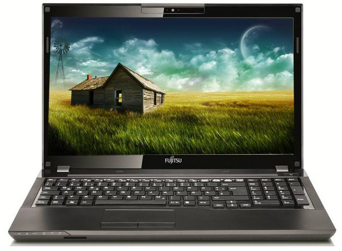 Fujitsu Lifebook AH552 Laptop (Core i3 3rd Gen/4 GB/500 GB/DOS) Price