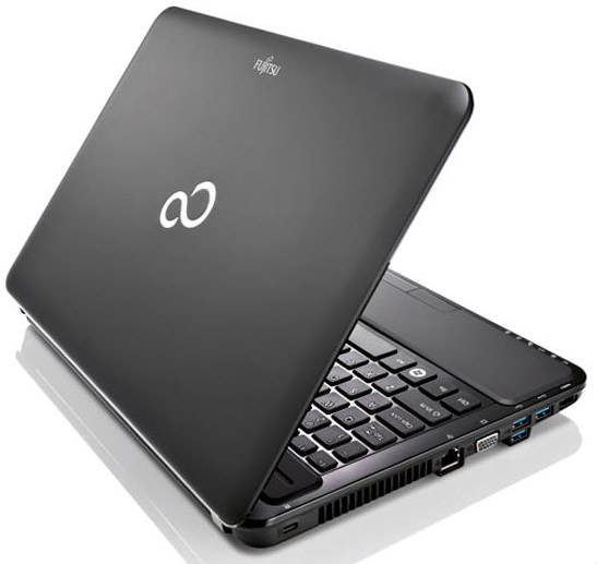 Fujitsu Lifebook LH532 Laptop (Pentium 2nd Gen/2 GB/500 GB/DOS)