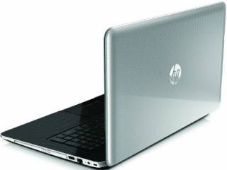 HP Pavilion 17-e119wm (F9A46UA) Laptop (AMD Quad Core A10/8 GB/1 TB/Windows 8 1/4 GB)