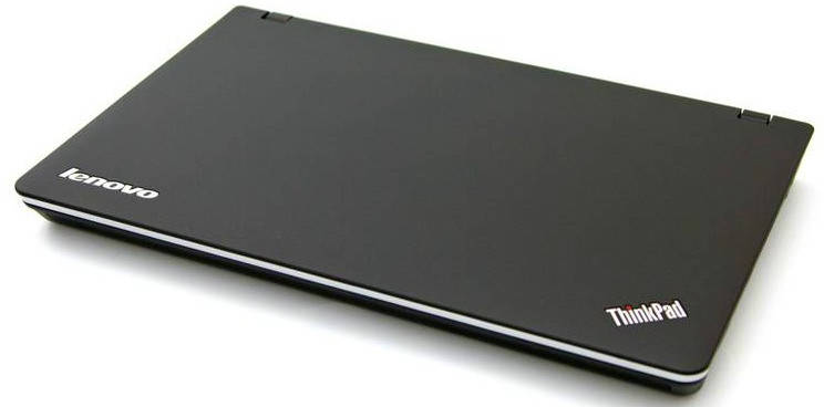 Lenovo Thinkpad Edge E520 Laptop (Core i3 2nd Gen/2 GB/320 GB/Windows 7)