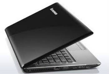 Lenovo Ideapad Z560 (59-068251) Laptop (Core i3 1st Gen/3 GB/640 GB/DOS)