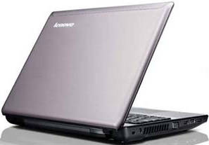 Lenovo Ideapad Z570 (59-304243) Laptop (Core i3 2nd Gen/3 GB/750 GB/Windows 7/1)