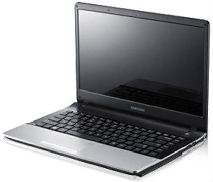 Samsung Series 3 NP300E4A-A05IN Laptop (Core i3 2nd Gen/3 GB/640 GB/Windows 7)