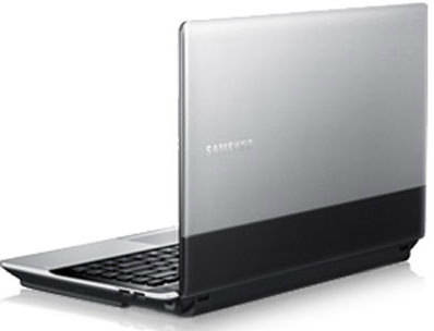 Samsung Series 3 NP300E4A-A08IN Laptop (Pentium 2nd Gen/4 GB/640 GB/Windows 7)