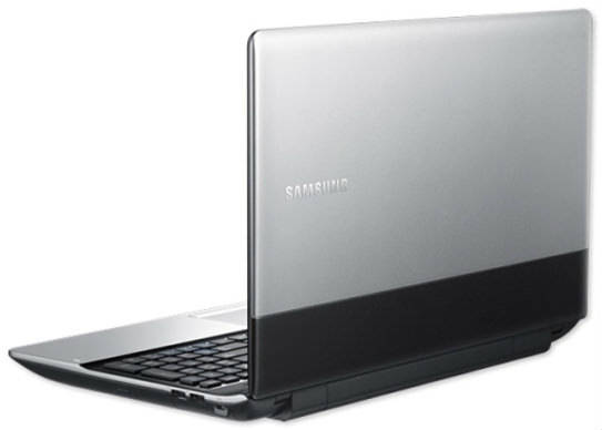 Samsung Series 3 NP300E4Z-A04IN Laptop (Pentium 2nd Gen/2 GB/320 GB/DOS)