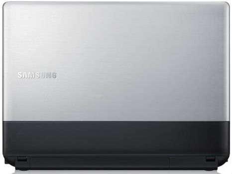 Samsung Series 3 NP300E4Z-A06IN Laptop (Pentium 2nd Gen/2 GB/320 GB/DOS)