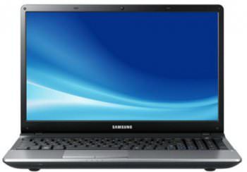 Compare Samsung Series 3 NP300E5A-A0AIN Laptop (Intel Core i3 2nd Gen/2 GB/500 GB/Windows 7 Home Basic)