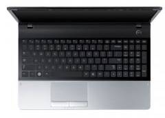 Samsung Series 3 NP300E5C-A05IN Laptop (Celeron Dual Core/2 GB/320 GB/Windows 7)