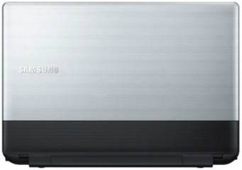 Samsung Series 3 NP300E5C-A05IN Laptop (Celeron Dual Core/2 GB/320 GB/Windows 7)