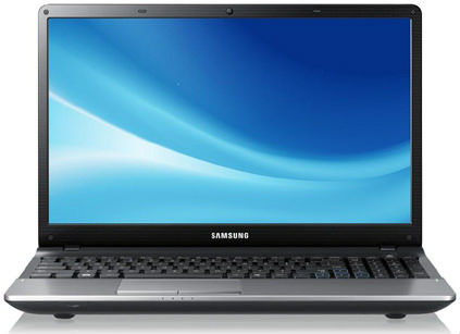 Samsung Series 3 NP300E5C-A0AIN Laptop (Pentium 2nd Gen/2 GB/500 GB/Windows 8) Price