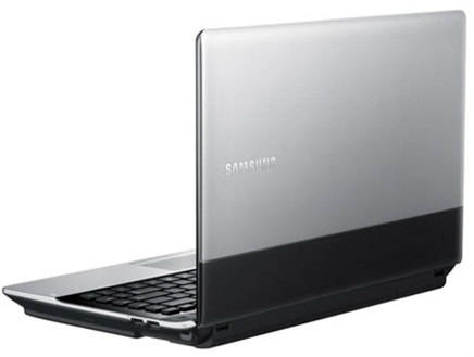 Samsung Series 3 NP300E5C-A0AIN Laptop (Pentium 2nd Gen/2 GB/500 GB/Windows 8)