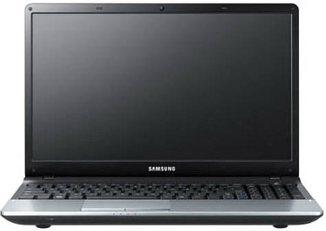 Samsung Series 3 NP300E5X-A03IN Laptop (Pentium 2nd Gen/2 GB/500 GB/DOS)