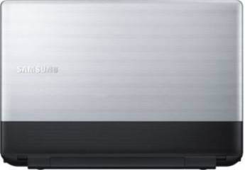 Samsung Series 3 NP300E5X-A04IN Laptop (Core i3 2nd Gen/2 GB/320 GB/DOS)