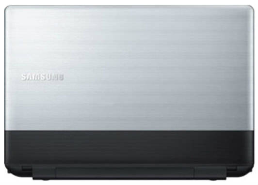 Samsung Series 3 NP300E5X-A04IN Laptop (Core i3 2nd Gen/2 GB/500 GB/DOS)