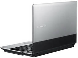 Samsung Series 3 NP300E5X-A05IN Laptop (Celeron Dual Core/2 GB/320 GB/DOS)
