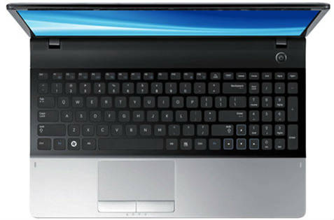 Samsung Series 3 NP300E5X-A07IN Laptop (Core i3 2nd Gen/2 GB/500 GB/DOS)