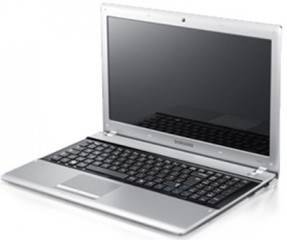 Samsung Series 3 NP300E5X-A08IN Laptop (Core i3 3rd Gen/2 GB/500 GB/DOS)