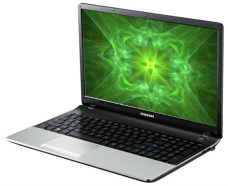 Samsung Series 3 NP300E5X-A09IN Laptop (Pentium 2nd Gen/2 GB/500 GB/DOS)