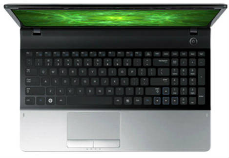 Samsung Series 3 NP300E5X-A09IN Laptop (Pentium 2nd Gen/2 GB/500 GB/DOS)