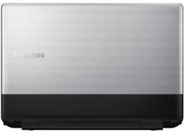 Samsung Series 3 NP300E5X-A09IN Laptop (Pentium 2nd Gen/2 GB/500 GB/DOS)