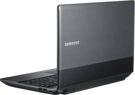Samsung Series 3 NP300E5X-U01IN Laptop (Core i3 2nd Gen/4 GB/500 GB/DOS/1 GB)
