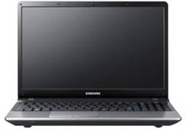 Samsung Series 3 NP300E5Z-A08IN Laptop (Core i5 2nd Gen/4 GB/640 GB/DOS)
