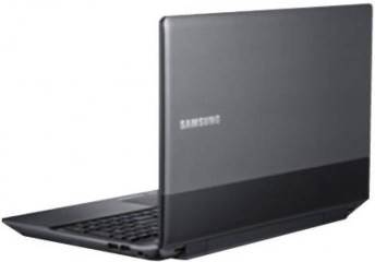 Samsung Series 3 NP300E5Z-A0DIN Laptop (Core i5 2nd Gen/4 GB/500 GB/DOS)