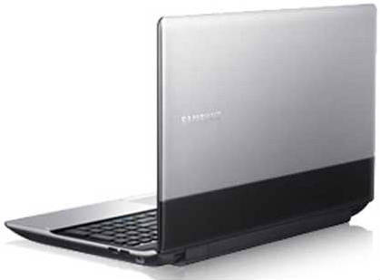 Samsung Series 3 NP300E5Z-A0GIN Laptop (Pentium 2nd Gen/2 GB/320 GB/DOS)