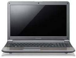 Samsung Series 3 NP300E5Z-A0HIN Laptop (Core i5 2nd Gen/4 GB/750 GB/DOS)