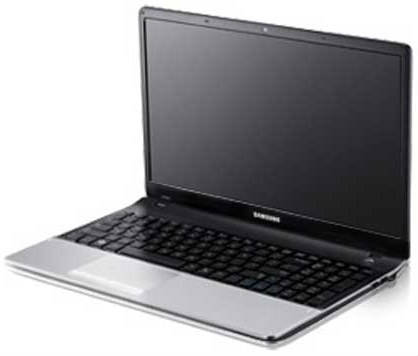 Samsung Series 3 NP300E5Z-A0JIN Laptop (Core i3 2nd Gen/4 GB/750 GB/DOS)