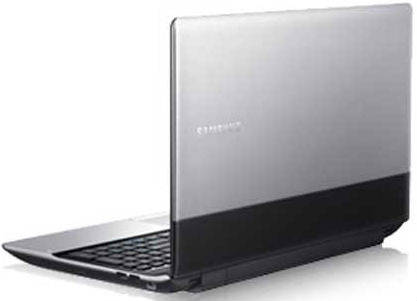 Samsung Series 3 NP300E5Z-A0JIN Laptop (Core i3 2nd Gen/4 GB/750 GB/DOS)