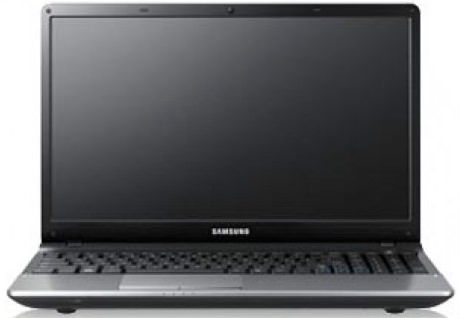 Samsung Series 3 NP300E5Z-A0PIN Laptop (Core i5 2nd Gen/4 GB/500 GB/DOS) Price