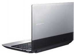 Samsung Series 3 NP300E5Z-S02IN Laptop (Core i5 2nd Gen/4 GB/500 GB/DOS/1 GB)