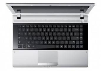 Samsung Series 3 NP300E5Z-S07IN Laptop (Core i5 2nd Gen/4 GB/750 GB/DOS/1 GB)