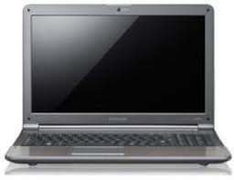 Samsung Series 3 NP300V3A-A02IN  Laptop (Core i3 2nd Gen/4 GB/640 GB/Windows 7) Price