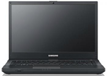 Compare Samsung Series 3 NP300V3A-A03IN Laptop (Intel Core i3 2nd Gen/4 GB/640 GB/Windows 7 Home Basic)