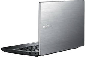 Samsung Series 3 NP300V5A-S0LIN Laptop (Core i3 2nd Gen/4 GB/750 GB/Windows 7/1 GB)