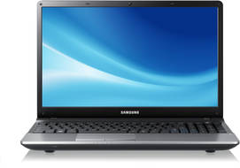 Samsung Series 3 NP305E5Z-S01IN Laptop (APU Dual Core/4 GB/500 GB/DOS/1 GB)