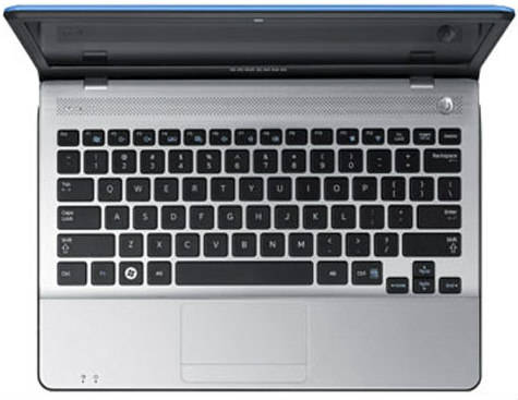 Samsung Series 3 NP305U1A-A06IN Laptop (APU Dual Core/2 GB/500 GB/Windows 7)