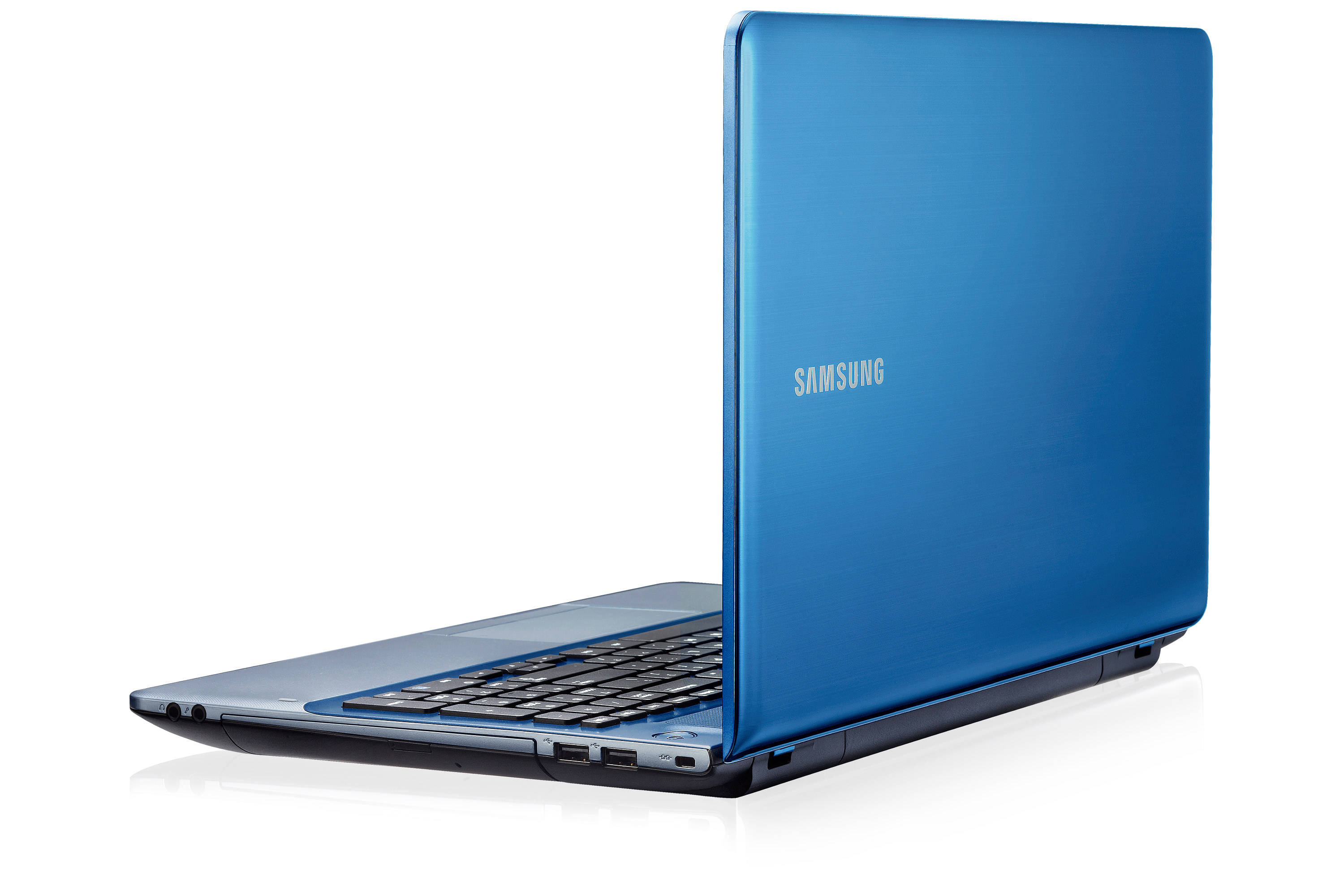 Samsung Series 3 NP355V5C-S06IN Laptop (APU Dual Core/4 GB/750 GB/Windows 8/1 GB)