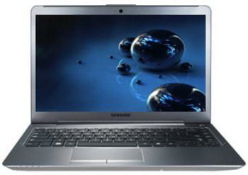 Compare Samsung Series 5 NP530U4C-S04IN Laptop (Intel Core i3 3rd Gen/4 GB/750 GB/Windows 8 )