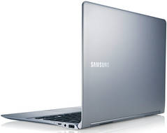 Samsung Series 9 NP900X3D-A03US Laptop (Core i7 3rd Gen/4 GB/256 GB SSD/Windows 8)